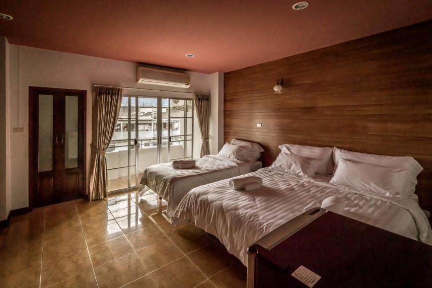 Ingmon House Hotel Chiang Mai Bagian luar foto