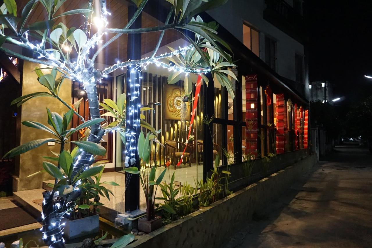 Ingmon House Hotel Chiang Mai Bagian luar foto