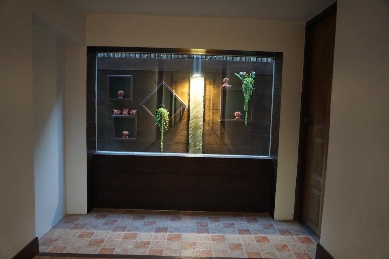 Ingmon House Hotel Chiang Mai Bagian luar foto